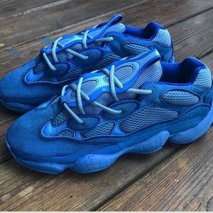 Meet your Posher, Mercedes